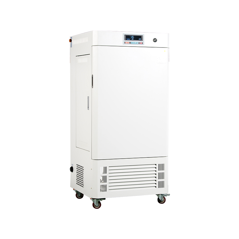 Funkcija niske razine buke. Dobra izvedba brtvljenja. Osvijetljeni inkubator