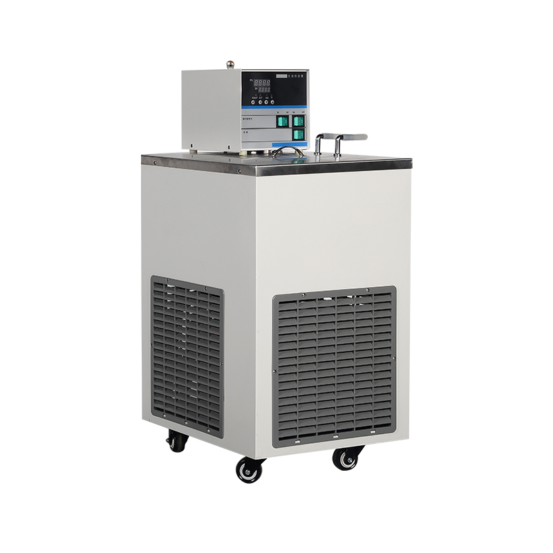 Cirkulirajuća kupka s niskom temperaturom i konstantnom temperaturom